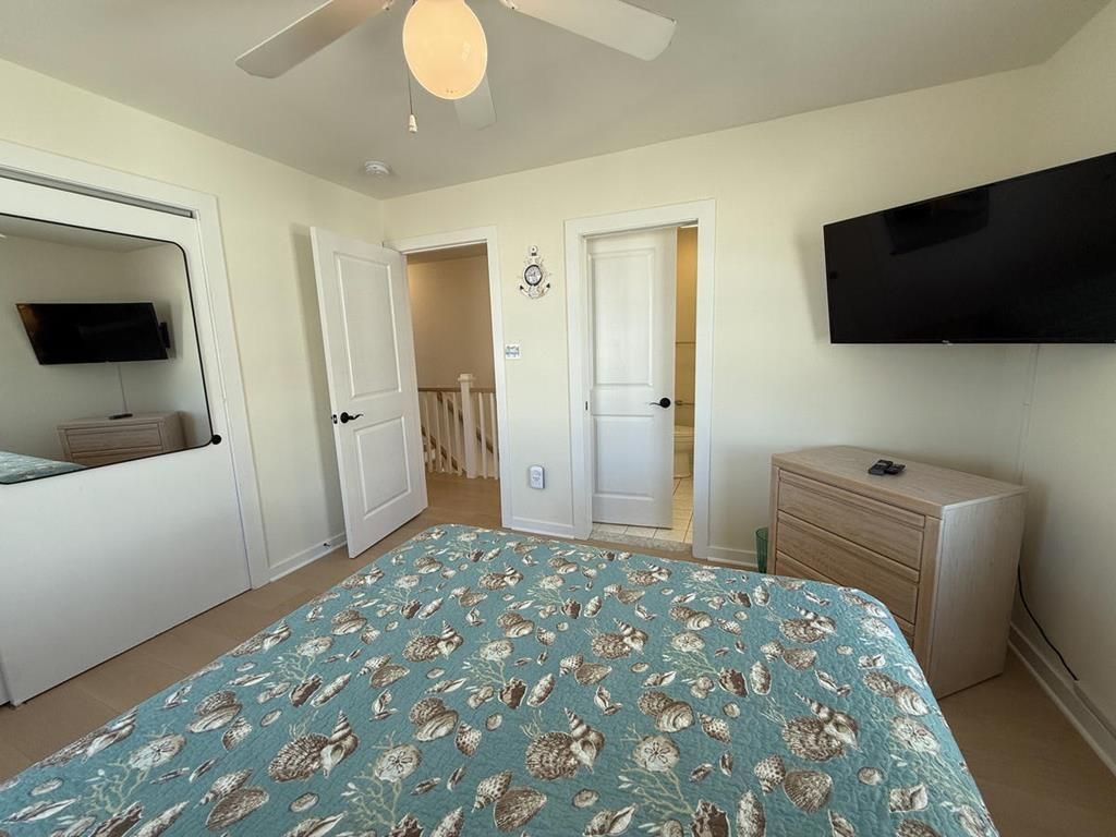 10 55th Street Unit: North | Sea Isle City, NJ | RE/MAX at the Sea